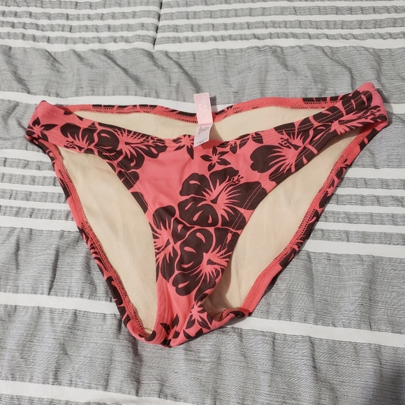 Victoria secret bottoms - Picture 1 of 2